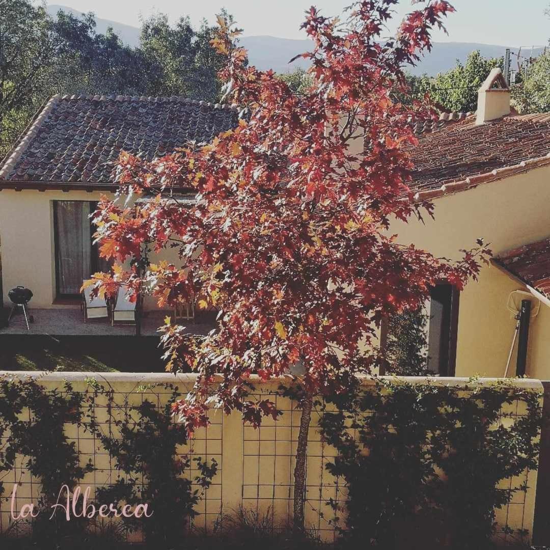 הוילה Tenzuela La Alberca Casa Con Jardin Y Piscina מראה חיצוני תמונה